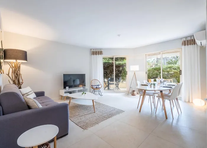 3p Garden-level In A With Pool Close To The Center Apartamento