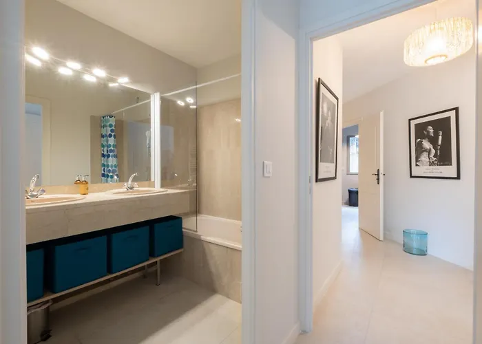 Apartamento 3p Garden-level In A With Pool Close To The Center *