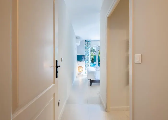 3p Garden-level In A With Pool Close To The Center Apartamento Cannes