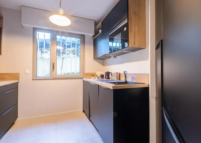 3p Garden-level In A With Pool Close To The Center Apartamento