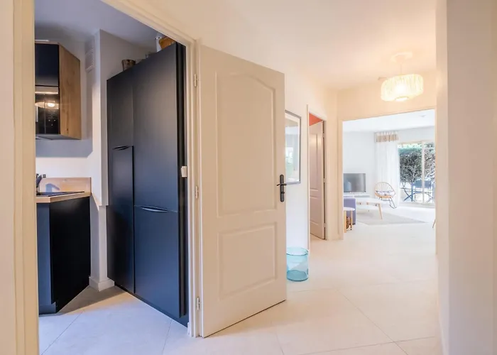 3p Garden-level In A With Pool Close To The Center Apartamento *